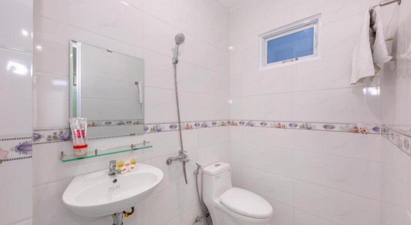 Oyo 898 Phuong Thao Hotel Nha Trang Zewnętrze zdjęcie